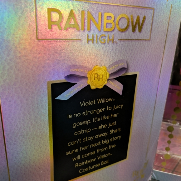 Rainbow High Costume Ball Doll - Purple - Picture 7 of 13